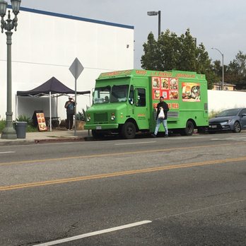 Sabores LA - Food truck is on Pico next to US Post Office - Mexican Near Me Sabores LA - Food truck is on Pico next to US Post Office - Mexican Near Me