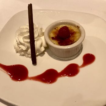 Summit House - Mini creme brûlée - Steakhouses Near Me - Fullerton, California Summit House - Mini creme brûlée - Steakhouses Near Me - Fullerton, California