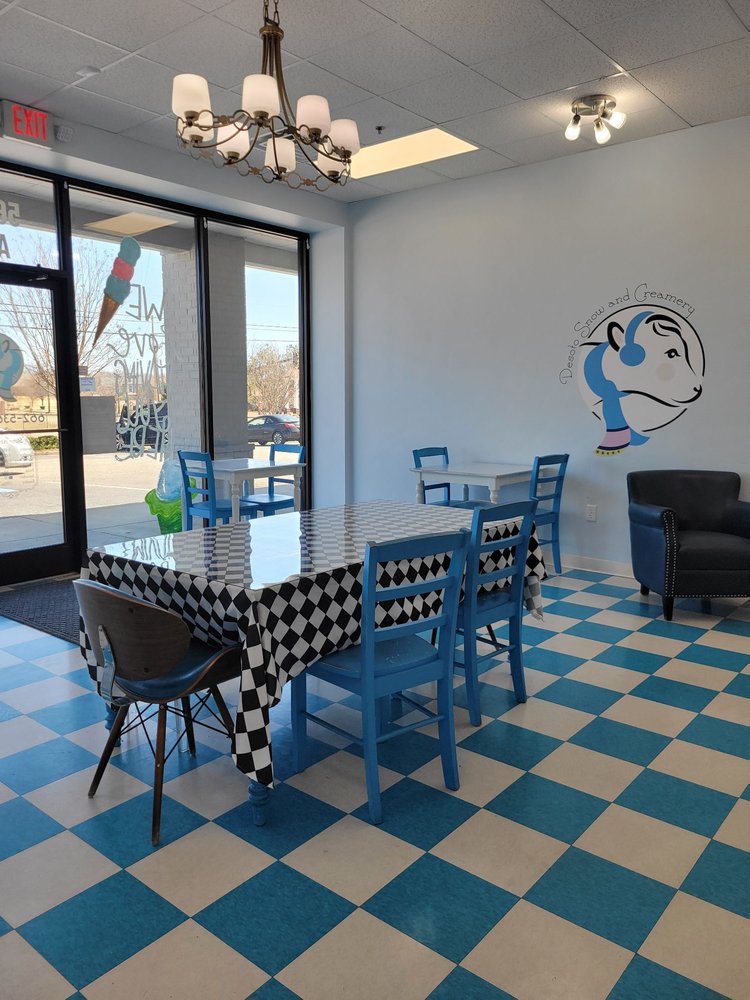 Desoto Snow & Creamery