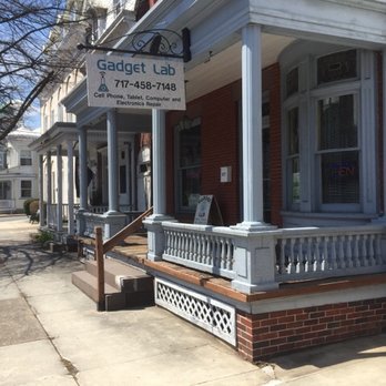 Gadget Lab - Entrance - Mobile Phone Repair Near Me - Mechanicsburg, Pennsylvania