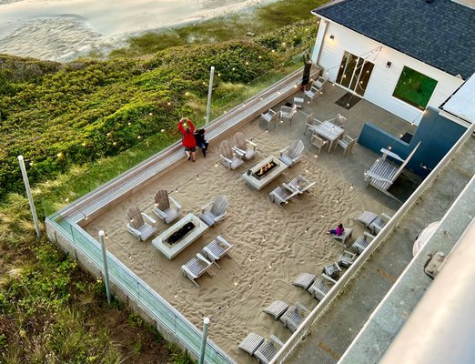 Elizabeth Oceanfront Suites by null