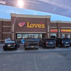 Love's Travel Stop - Love's, Piedmont