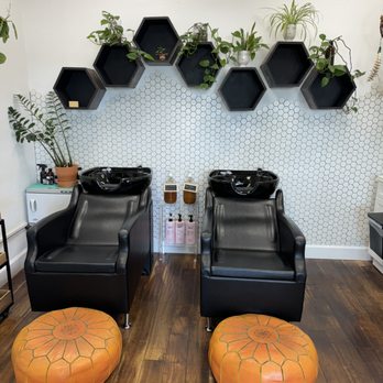 The Bella Moon Salon - Hair Stylists Near Me - Huntington Beach, California The Bella Moon Salon - Hair Stylists Near Me - Huntington Beach, California