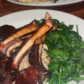 J. Gilbert's Wood-Fired Steaks & Seafood - Steakhouses Near Me - Overland Park, Kansas