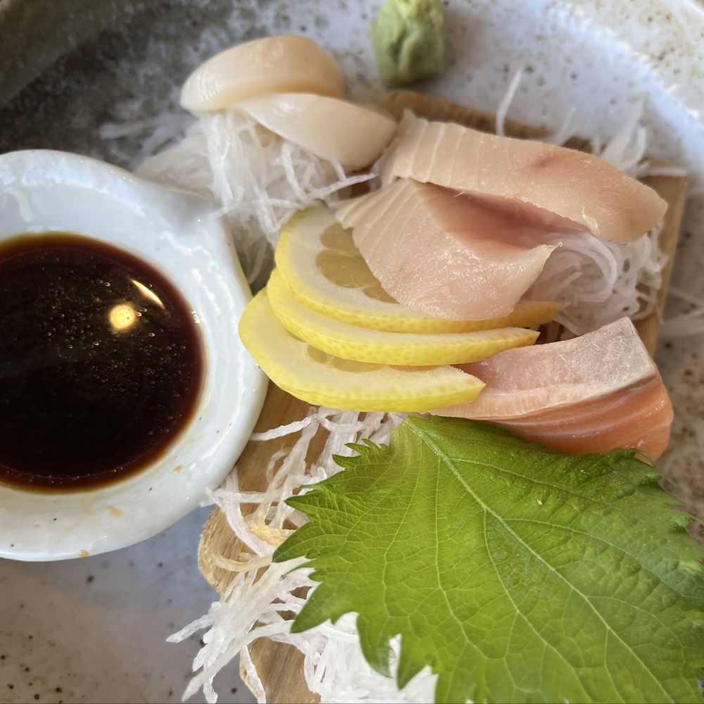 Haraheri - Sashimi set - Japanese Near Me - Vancouver, British Columbia Haraheri - Sashimi set - Japanese Near Me - Vancouver, British Columbia