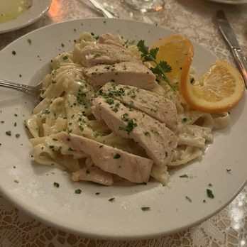 Mama Carolla's - Alfredo - Italian Near Me - Indianapolis, Indiana Mama Carolla's - Alfredo - Italian Near Me - Indianapolis, Indiana