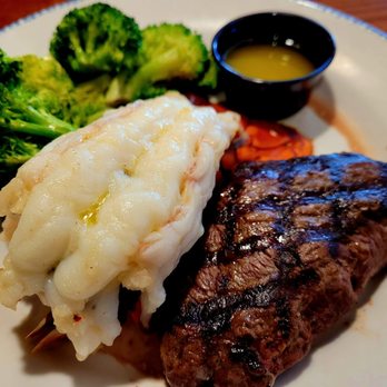Red Lobster - a steak and broccoli on a plate - Seafood Near Me - Toledo, Ohio Red Lobster - a steak and broccoli on a plate - Seafood Near Me - Toledo, Ohio