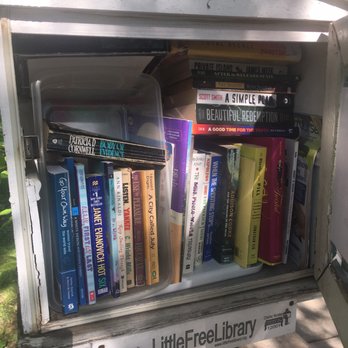 Little Free Library - Good selection. - Community Book Box Near Me - Oak Park, Illinois Little Free Library - Good selection. - Community Book Box Near Me - Oak Park, Illinois