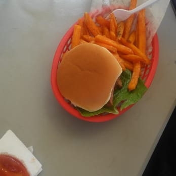 El Hamberguito y Algo Más... - Burgers Near Me - Luquillo, Puerto Rico El Hamberguito y Algo Más... - Burgers Near Me - Luquillo, Puerto Rico