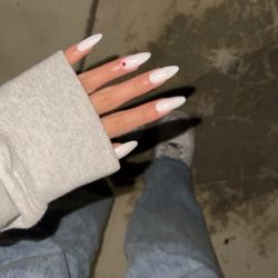 Luxe Nails & Spa