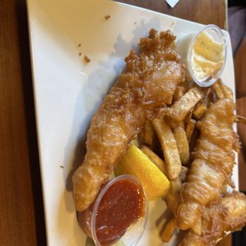 Sasquatch Tavern and Grill - Fish and chips - American Near Me - Verdi, Nevada