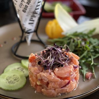 Le NightFall - Tartare de Saumon - Lounges Near Me - Saint-Maximin-la-Sainte-Baume, 83 Le NightFall - Tartare de Saumon - Lounges Near Me - Saint-Maximin-la-Sainte-Baume, 83