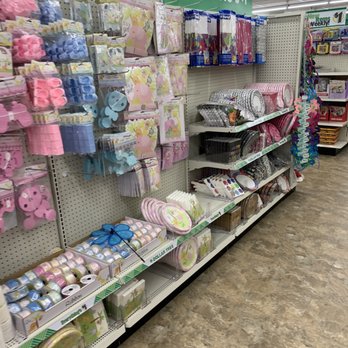 Dollar Tree - Discount Store Near Me - Boston, Massachusetts