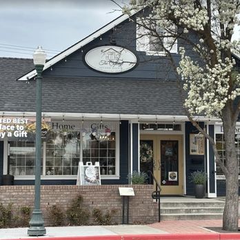 The Cottage on Second Avenue - Welcome - Gift Shops Near Me - Eagle, Idaho The Cottage on Second Avenue - Welcome - Gift Shops Near Me - Eagle, Idaho