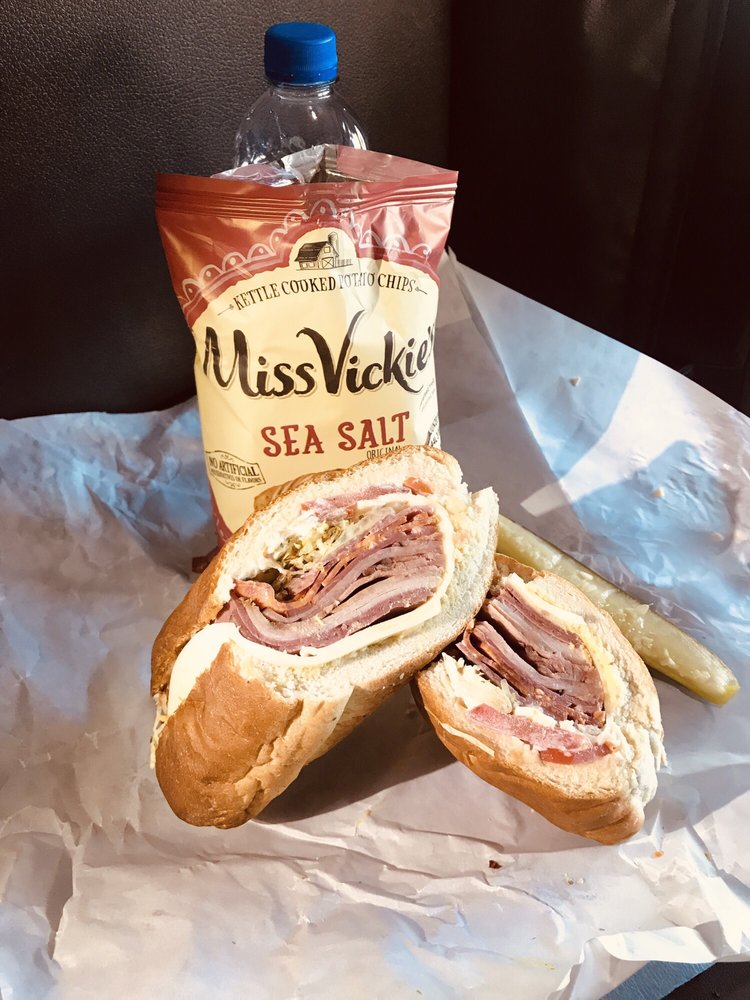 STU’S SURF SIDE 124 Photos & 286 Reviews 1 N Forest Beach Dr