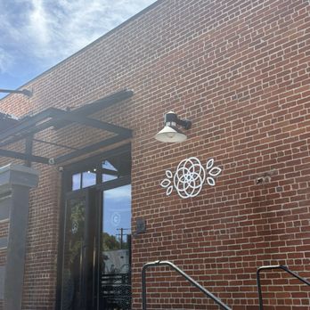 Camellia Coffee Roasters - Coffee & Tea Near Me - Sacramento, California Camellia Coffee Roasters - Coffee & Tea Near Me - Sacramento, California