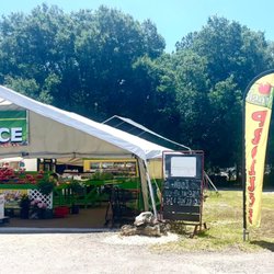 Nature's Finest Produce & Market Place - Fresh Produce Stand