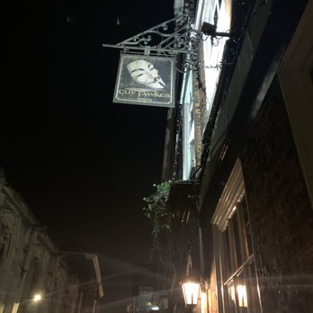 Guy Fawkes Inn - Outside the pub - Hotels Near Me - York, NYK Guy Fawkes Inn - Outside the pub - Hotels Near Me - York, NYK