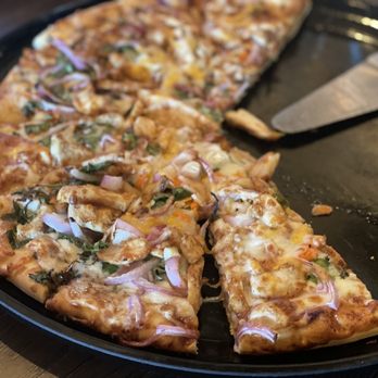 Straw Hat Pizza Grille - Chicken Bacon Ranch Pizza - Pizza Near Me - Milpitas, California