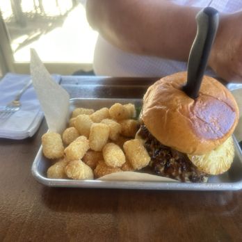 Craft Burger - Hawaiian burger - Burgers Near Me - Placentia, California
