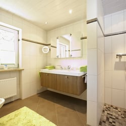 Kurhotel am Wiesenhang - Badezimmer im DZ "Thymus"