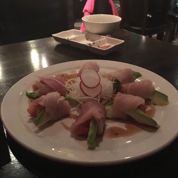 Shiki Sushi - Albacore special roll - Sushi Bars Near Me - Studio City, California Shiki Sushi - Albacore special roll - Sushi Bars Near Me - Studio City, California