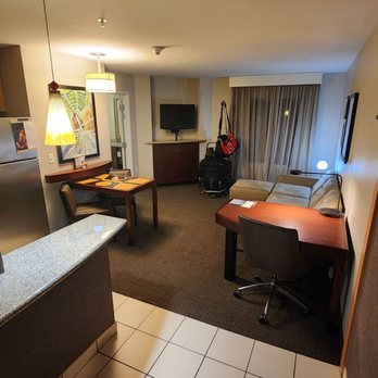Residence Inn Florence - Walk through of the King Suite - Hotels Near Me - Florence, Alabama Residence Inn Florence - Walk through of the King Suite - Hotels Near Me - Florence, Alabama