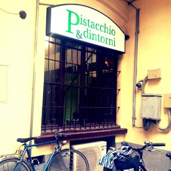 Pistacchio & Dintorni - Insegna nel cortile interno - Patisserie/Cake Shop Near Me - Milan, Michigan Pistacchio & Dintorni - Insegna nel cortile interno - Patisserie/Cake Shop Near Me - Milan, Michigan