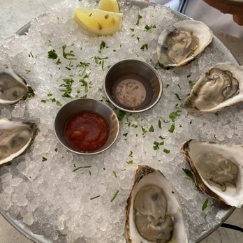 19 Raw - Oysters - Seafood Near Me - Edgartown, Massachusetts