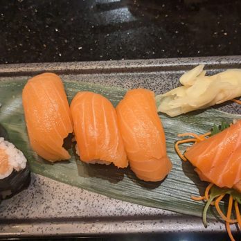 Kyo - Salmon Lover - Japanese Near Me - Taunton, Massachusetts