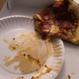 These are the slices of greasy nastiness we received for lunch today! Mmmmmmm mmmmmmm gut bomb!