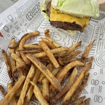 MOOYAH Burgers, Fries & Shakes - The MDC (protein style) - Hot Dogs Near Me - Sandy, Utah