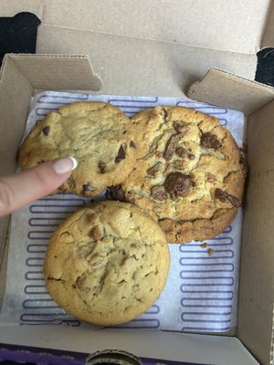 Insomnia Cookies