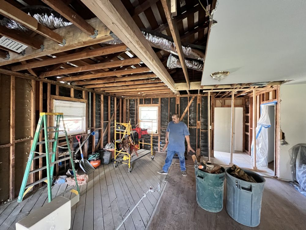 Slide of Sapphire Builders