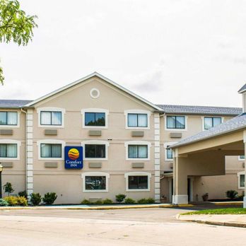 Comfort Inn River's Edge - Hotels Near Me - Huron, Ohio Comfort Inn River's Edge - Hotels Near Me - Huron, Ohio