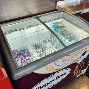 BBQ Land - Ice cream - Barbeque Near Me - Santa Maria, California