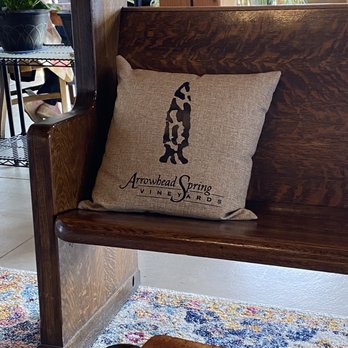 Arrowhead Spring Vineyards - Inside - Wineries Near Me - Lockport, New York