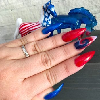 ID's Touch - Nail Salons Near Me - Merrilville , Indiana