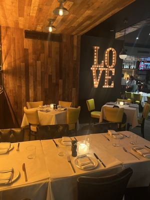 Serafina West 105 (UWS) by null