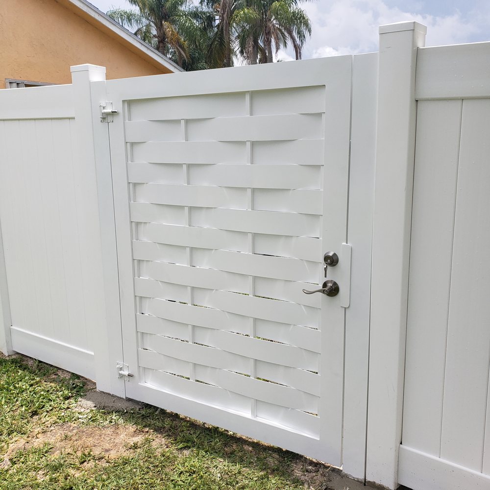 PERDOMO FENCE Updated September 2024 121 Photos Miami, Florida