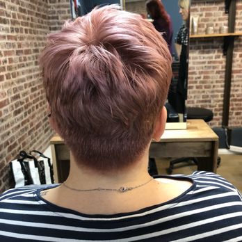 Haarchirurg - Schnitt und Farbe von Anica - Hair Salons Near Me - Berlin, BE Haarchirurg - Schnitt und Farbe von Anica - Hair Salons Near Me - Berlin, BE