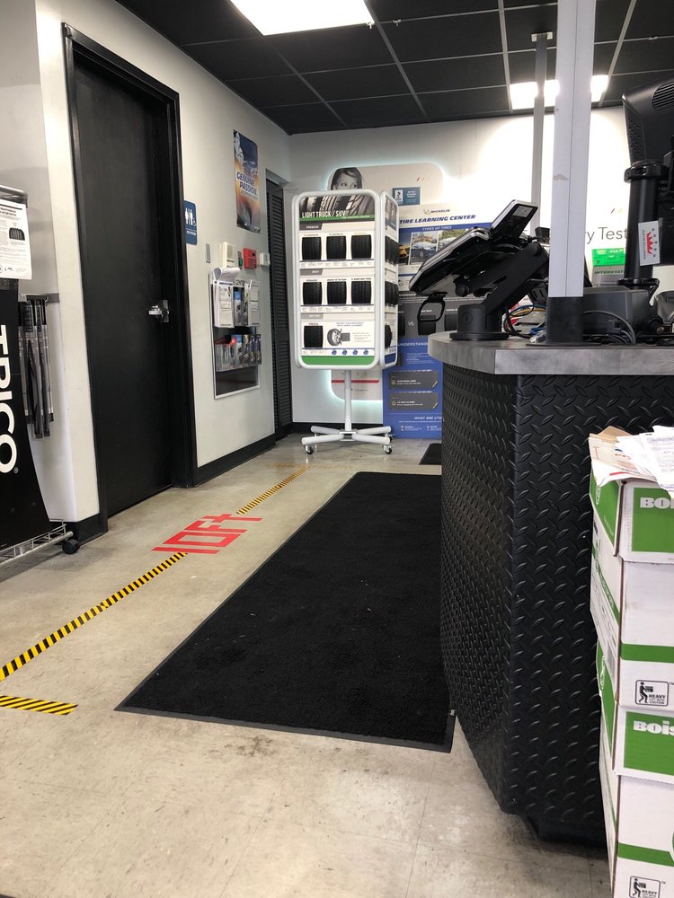 TIRE KINGDOM 12 Photos & 32 Reviews 100 E Hillsboro Blvd, Deerfield