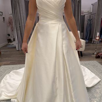 Azalea Boutique - Bridal Near Me - Schenectady, New York Azalea Boutique - Bridal Near Me - Schenectady, New York