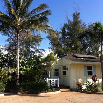 Pineapple Inn Maui - Cottage. - Bed & Breakfast Near Me - Kihei, Hawaii