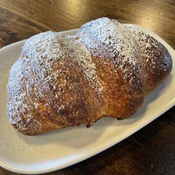 The Bean Yard Coffee House - Nutella croissant - Coffee Roasteries Near Me - Sandy, Utah