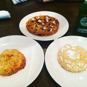 Maplewood Kitchen and Bar - Pasteries - Breakfast & Brunch Near Me - Cincinnati, Ohio Maplewood Kitchen and Bar - Pasteries - Breakfast & Brunch Near Me - Cincinnati, Ohio