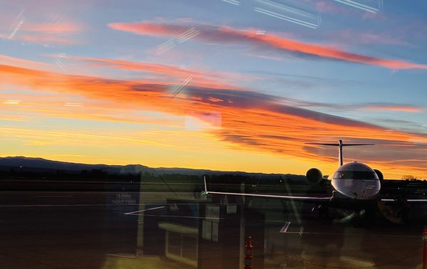 REDDING MUNICIPAL AIRPORT RDD 25 Photos & 34 Reviews 6751 Woodrum