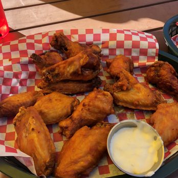 Genesee Pub and BBQ - Chicken Wings - Barbeque Near Me - Golden, Colorado Genesee Pub and BBQ - Chicken Wings - Barbeque Near Me - Golden, Colorado