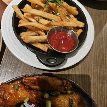Pinstripes - Parmesan fries and sweet chili wings - Bowling Near Me - Beachwood, Ohio Pinstripes - Parmesan fries and sweet chili wings - Bowling Near Me - Beachwood, Ohio