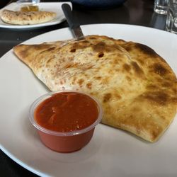 Cafe Sheli - Vegetable Calzone